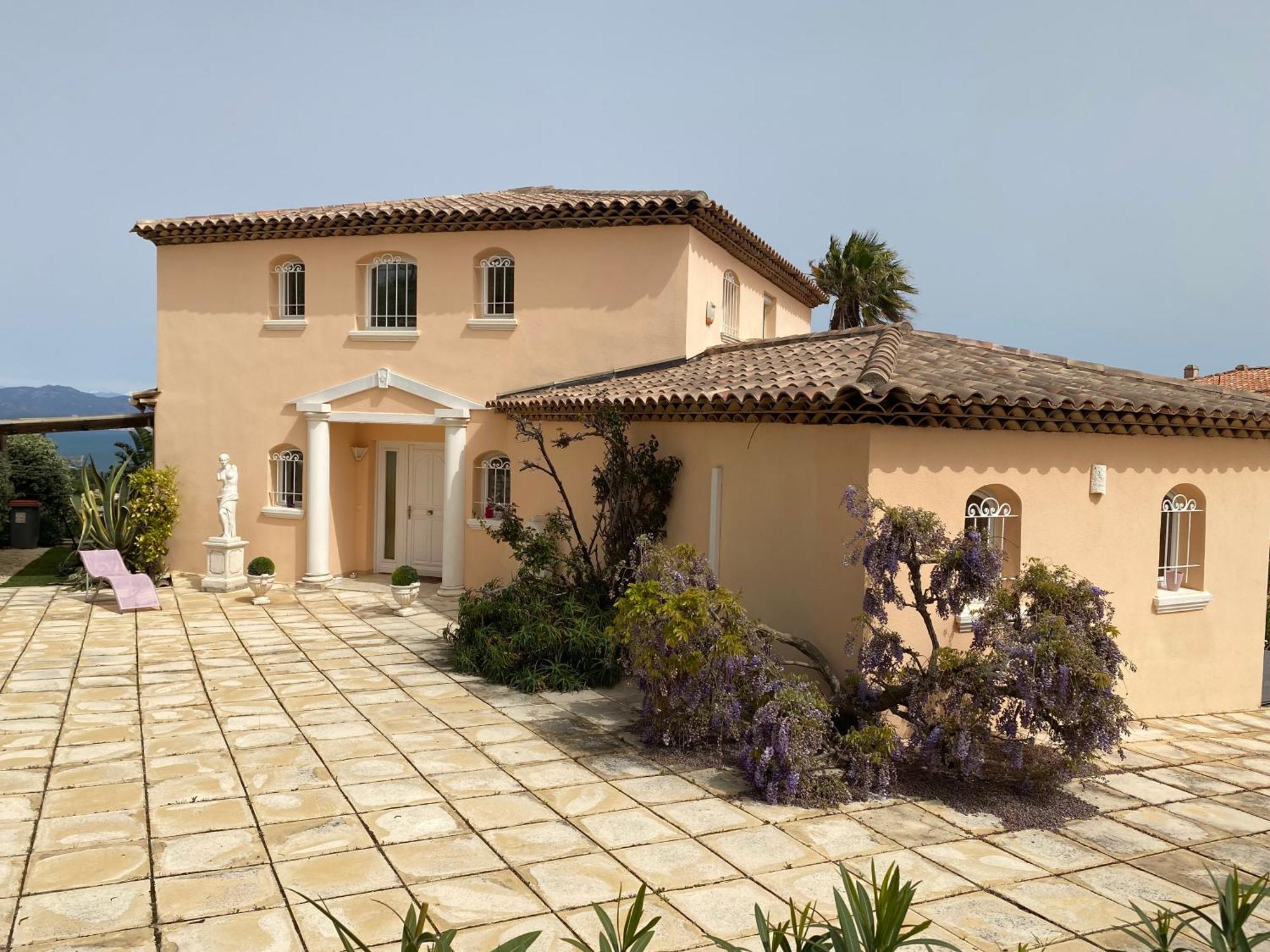Villa Goonie 레지상브르 외부 사진
